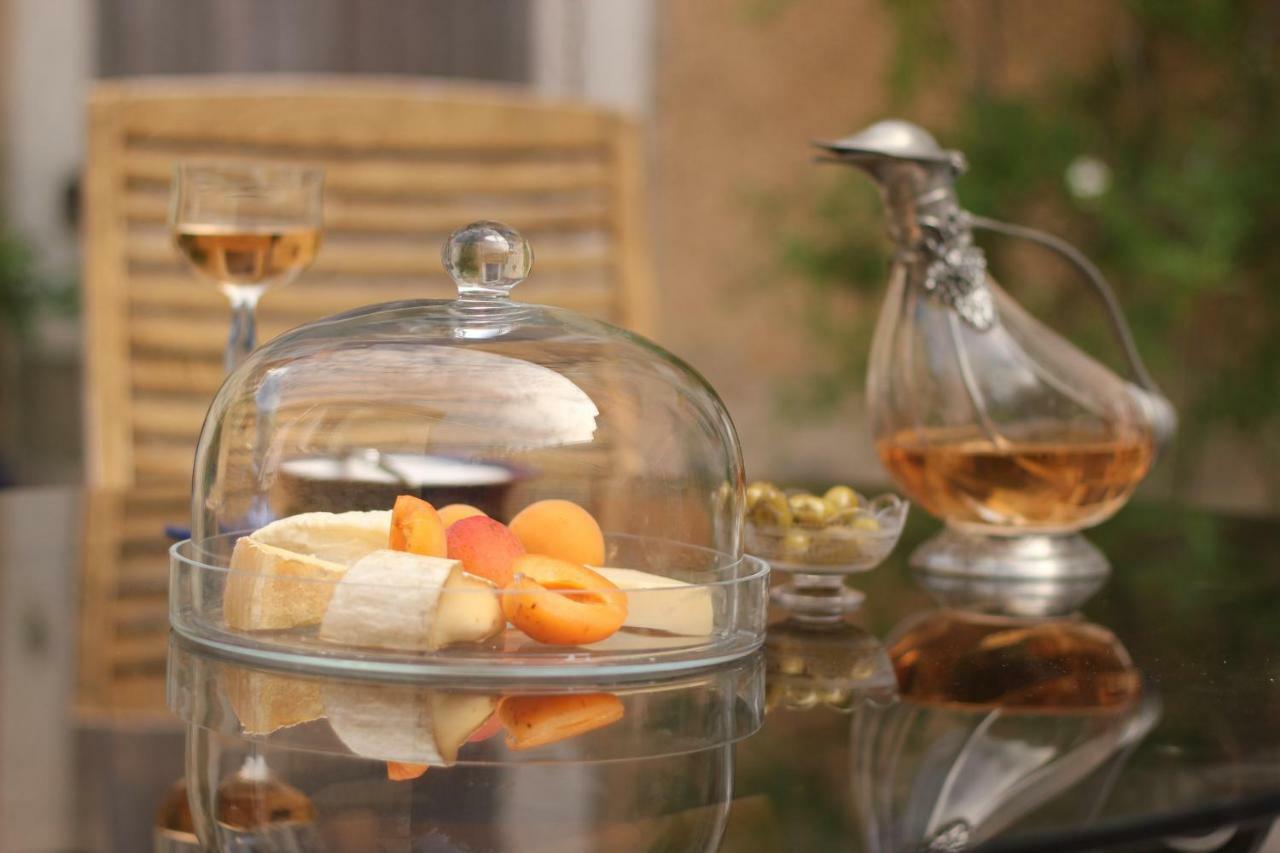 Saint-Pierre-du-Lorouër ル シャトン ルージュ Bed & Breakfast エクステリア 写真